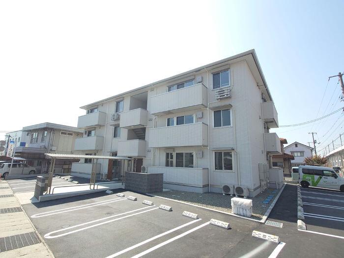 DーRESIDENCE明神(2LDK/1階)