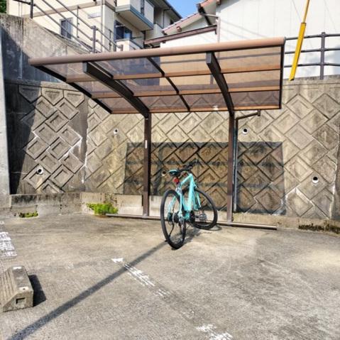 アレーゼ横尾