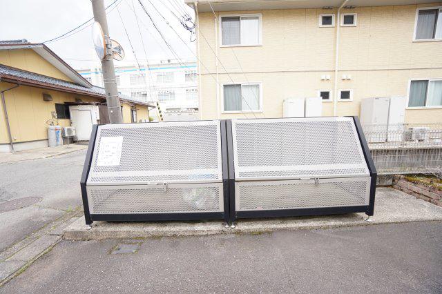 プラムC