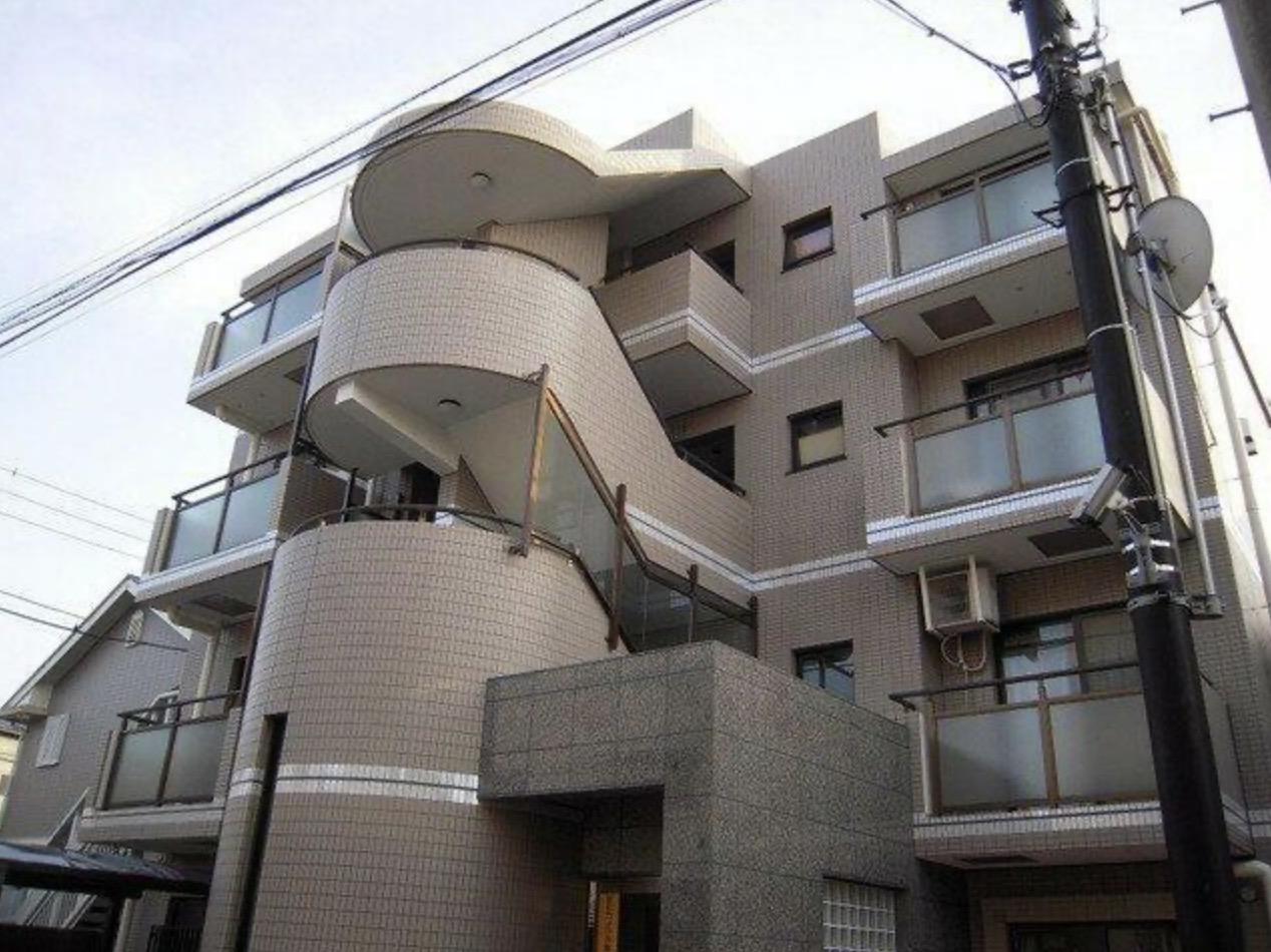 ハチホウマンション・桜丘