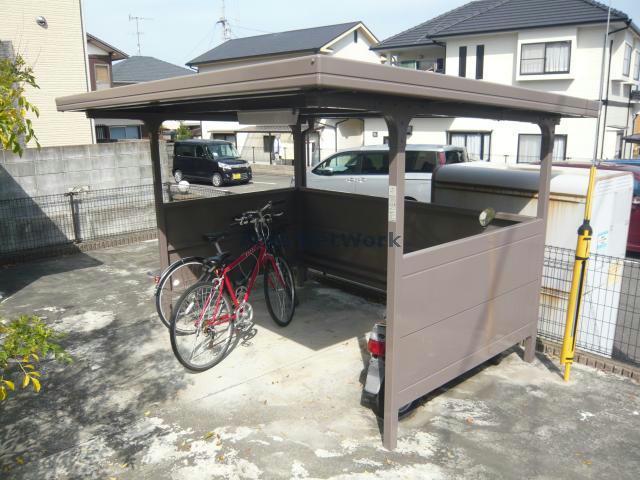 ロイヤルハイツ・IYO