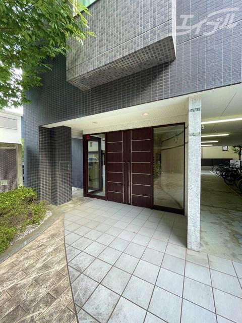 GRAMERCY JUSO-HIGASHI 3RD
