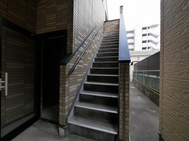 レディバッグ平尾
