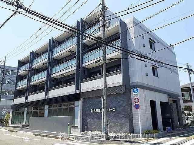 シャン・ヴァロン明神町