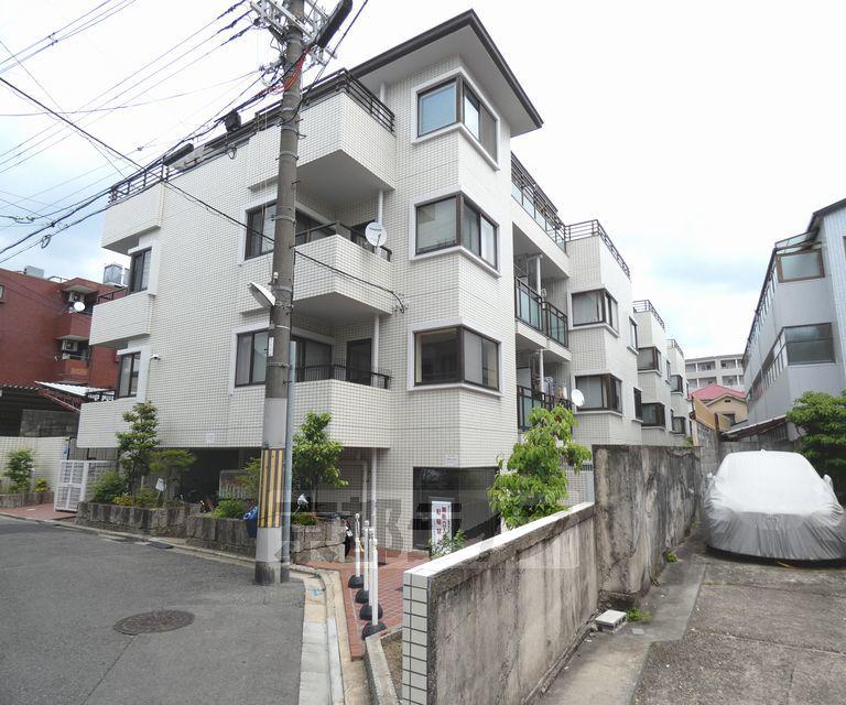 メイゾン鞍馬口