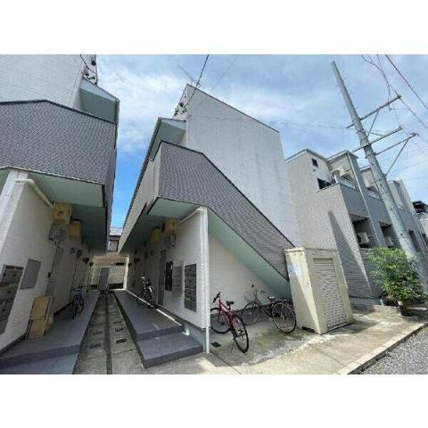 アニエス