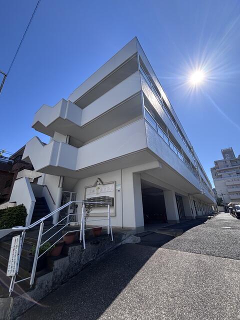 ヴィラ本町東