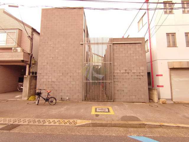 小田急線 千歳船橋駅 徒歩6分 3階建 築17年