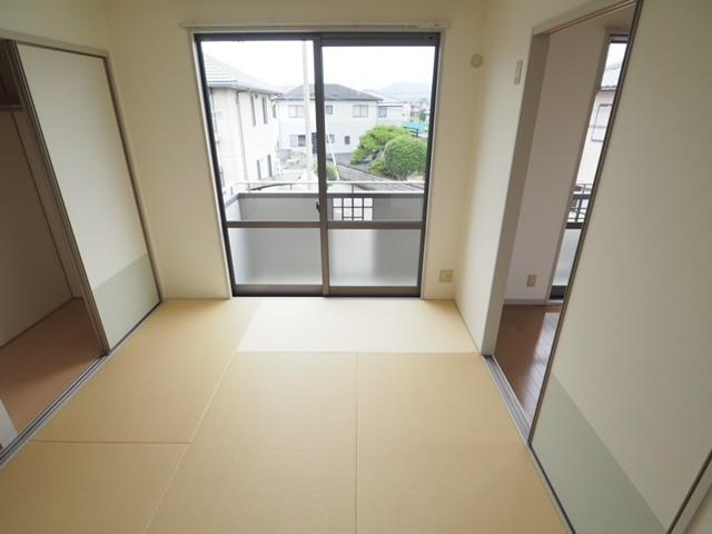 シャーメゾンラヴィ A棟