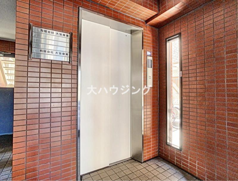 司ビルディング