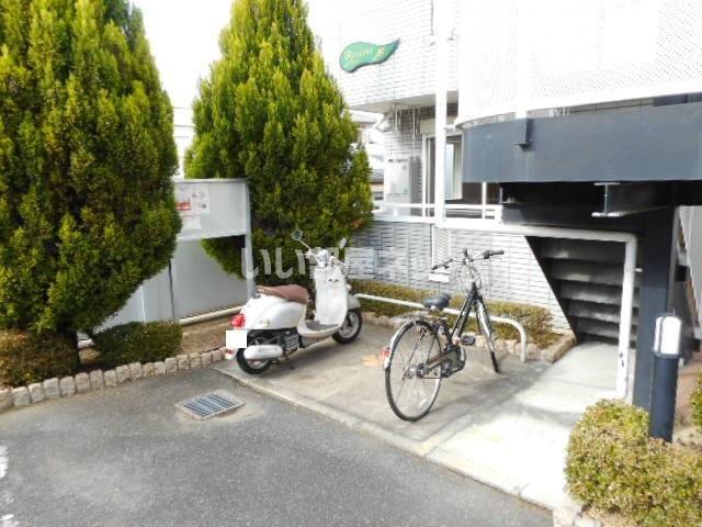 リヴィエールB棟