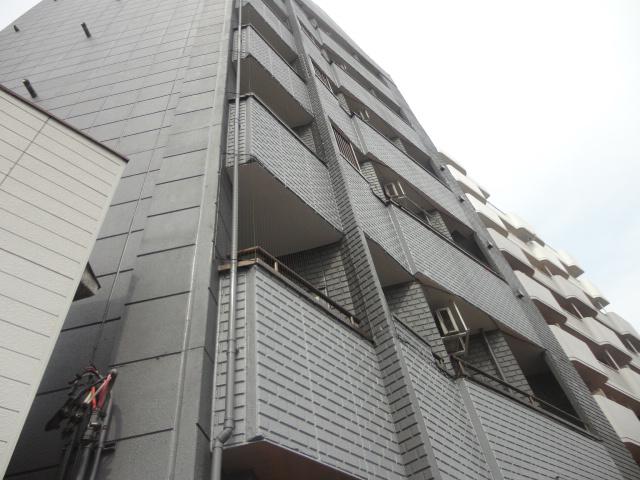 高橋ビル(1K/4階)