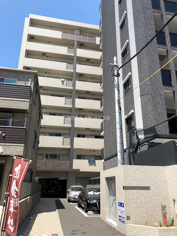 シャルム・オーク県庁前