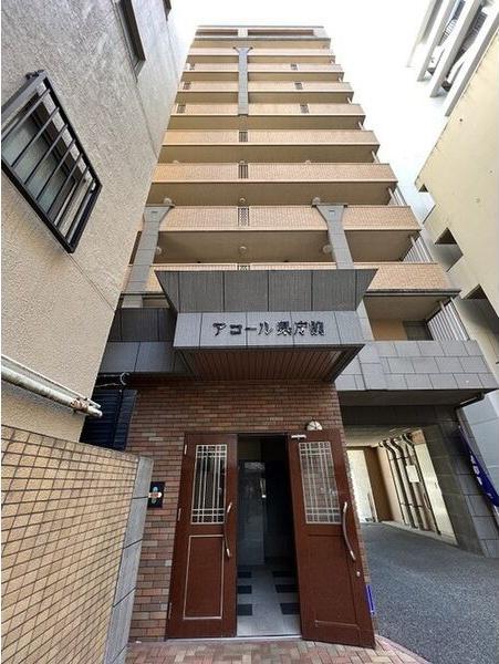 アコール県庁前