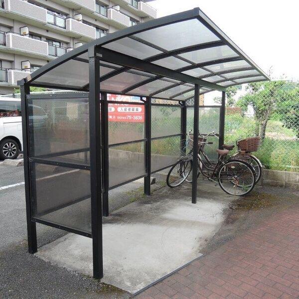 クレスト東生駒