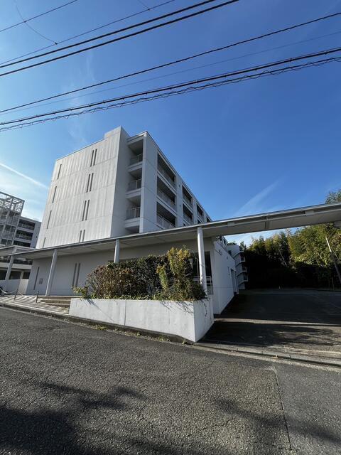 ベルヴィ能見台B棟