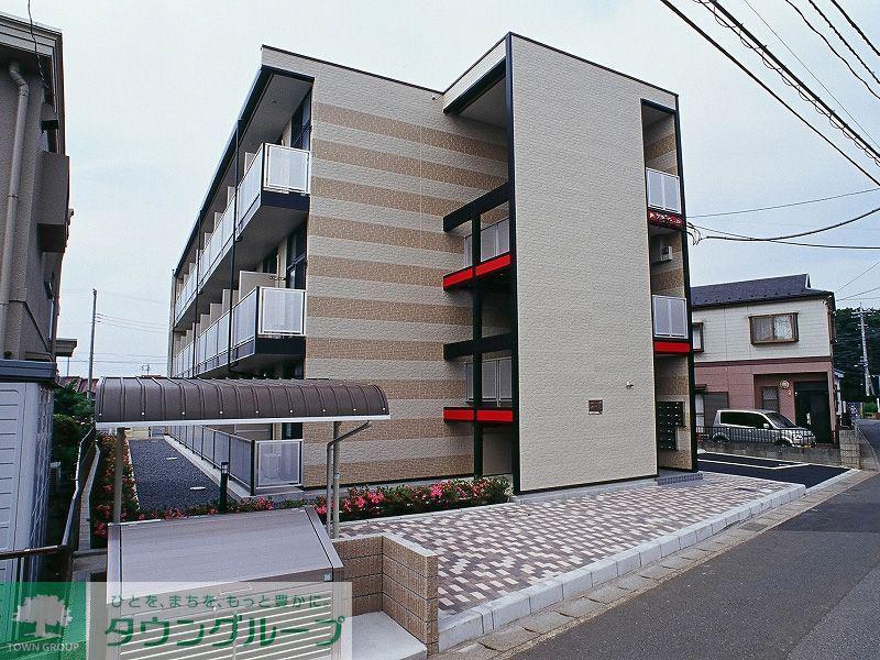 レオパレスファミリア