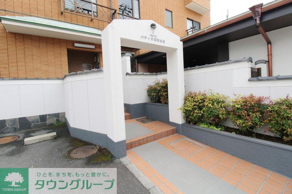 パティオ駒岡本館