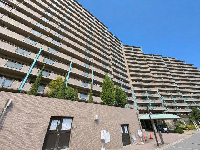 レジオンスクエア緑地公園4番館