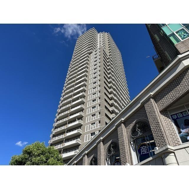 エイペックスタワー浦和・大熊マンション(2LDK/26階)