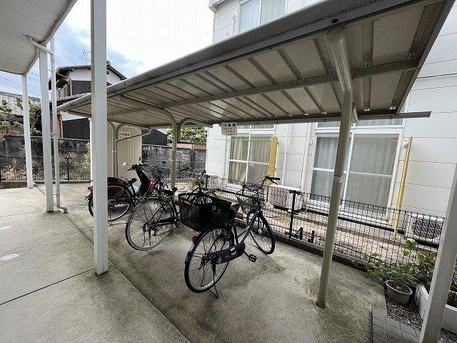 レオパレス芳山荘I
