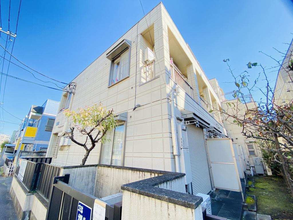 クレセントマンション(1K/2階)