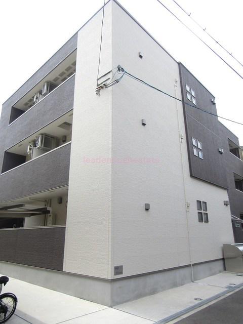 MAISON DEUXIEME メゾンドゥジエム