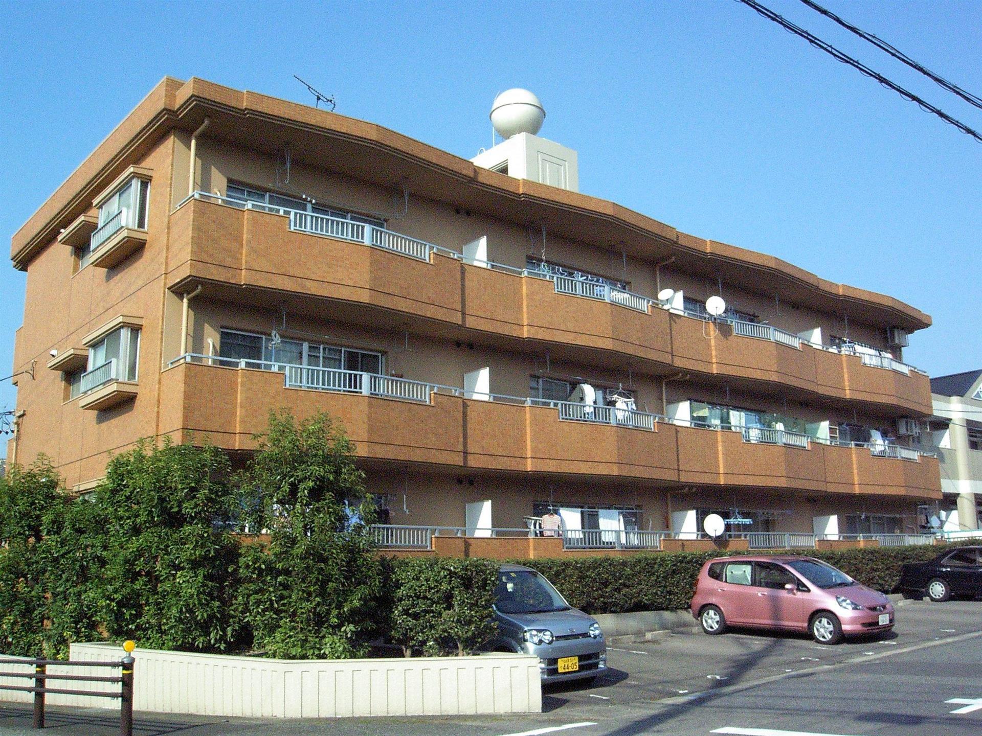 クイーンハイツ東山