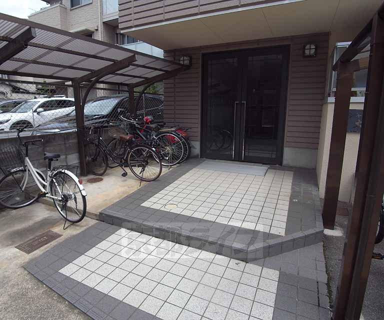 シャンドール太秦