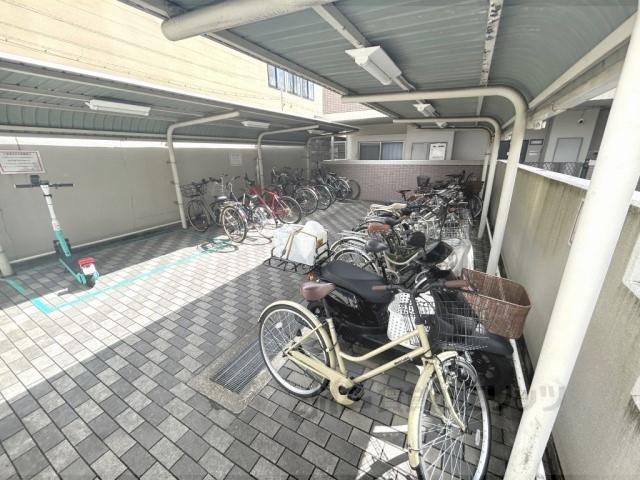 ドミトリィ御池