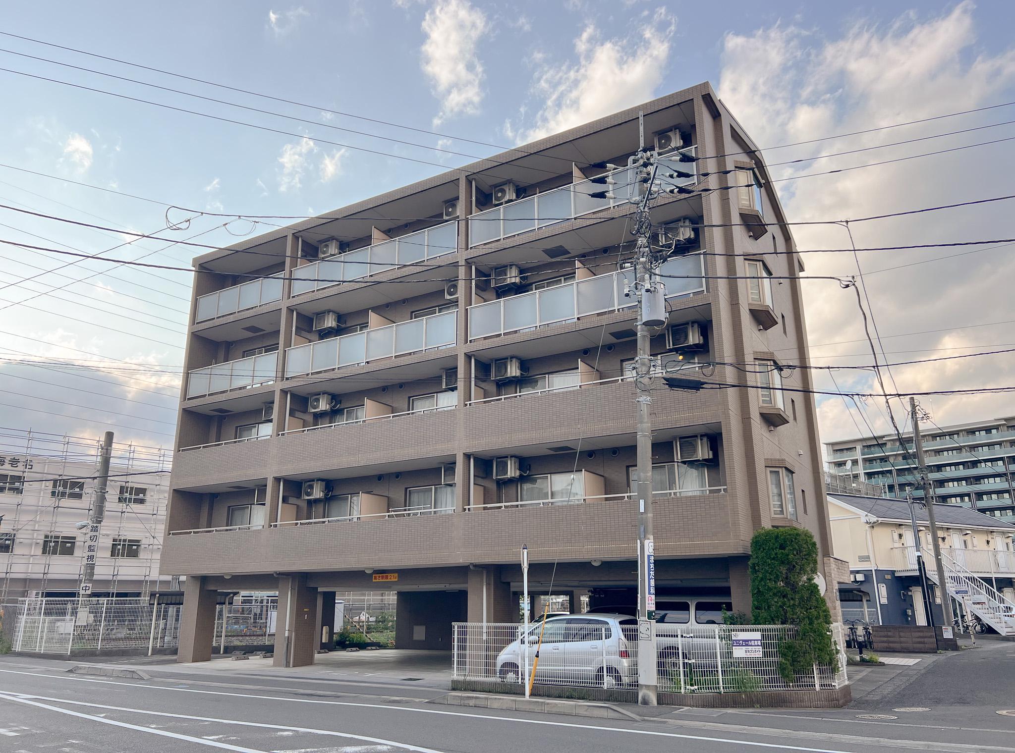 ユニヴェール