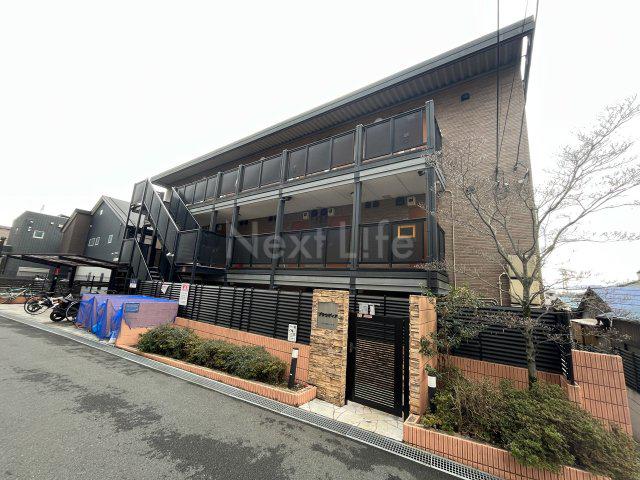 プラウディア
