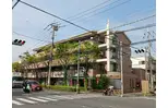 スリーズマンション