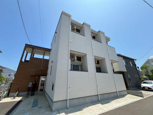 メゾンみなみ