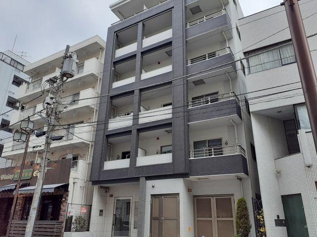 エレディータ