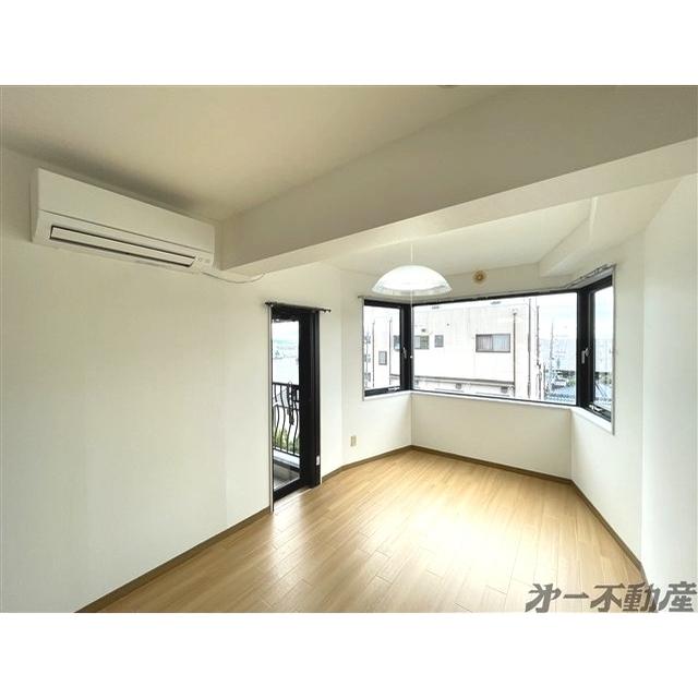 ユーロテラス西中原A