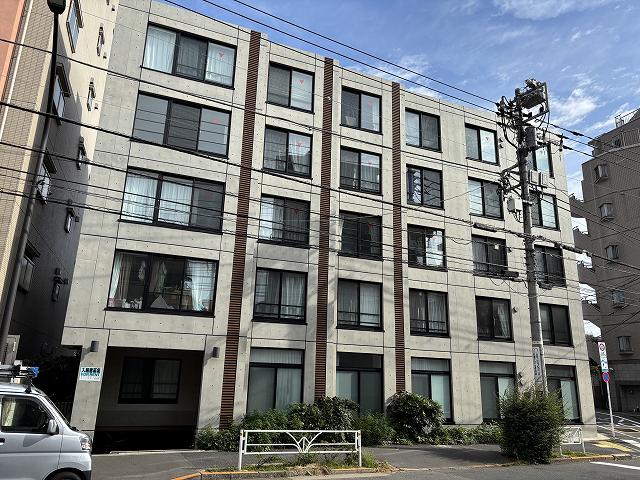  礼ゼロ デザイナーズ物件 FIKA代々木上原 P