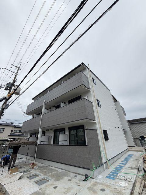 FELIZ COURT日根野