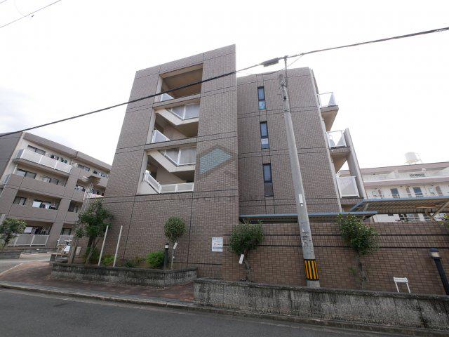 フィールドパークI番館