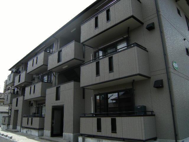 アリアス