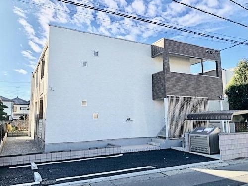 クレイノカーサカリーナ