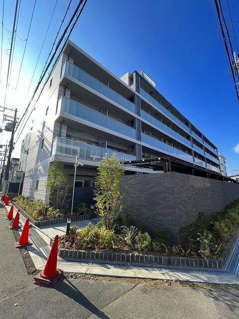ファーストフィオーレ塚本リベルテ