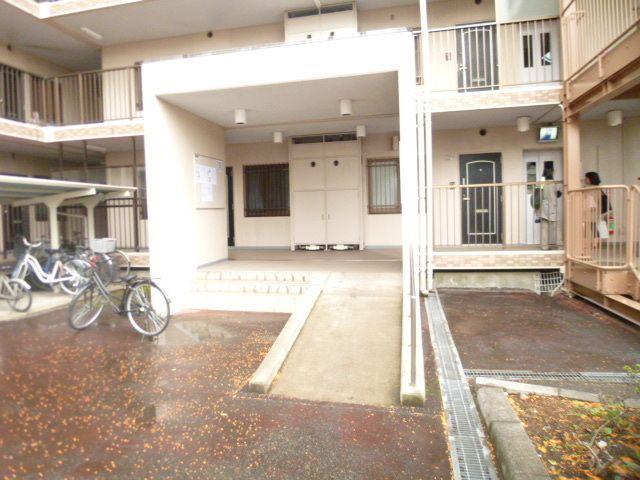 朝日プラザガーデンシティ新越谷団地 D