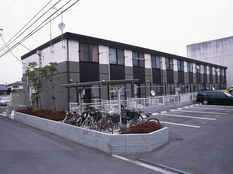 レオパレスWING