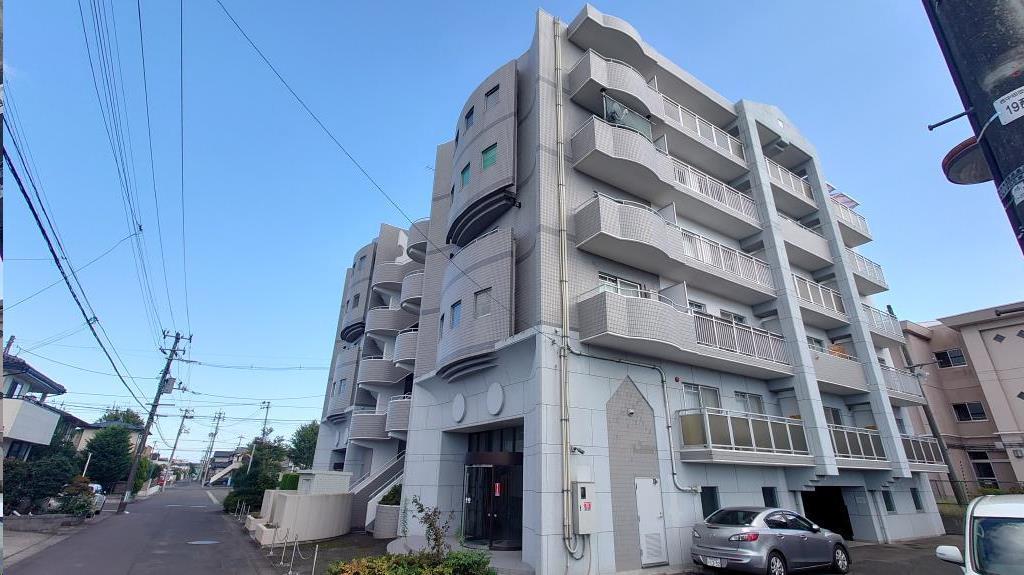 ロイヤルヒルズ柳生I