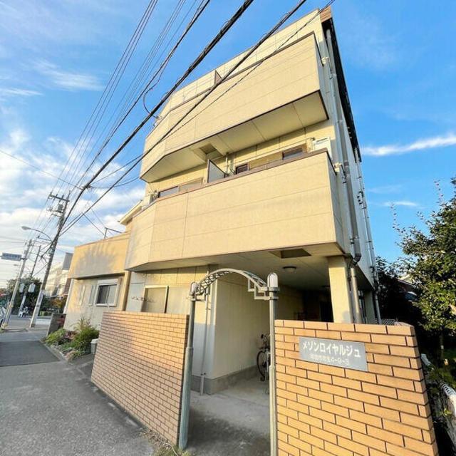 メゾンロイヤルジュ