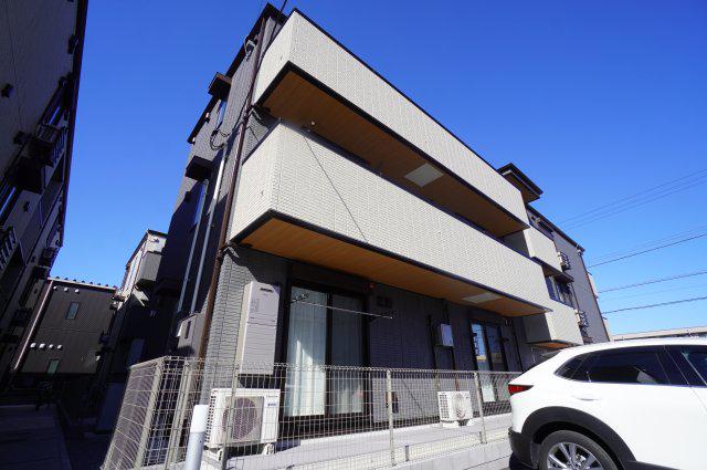 アヴァンスコート弐番館
