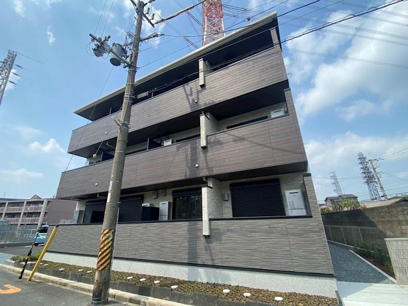 京阪本線 牧野駅 徒歩5分 3階建 築1年