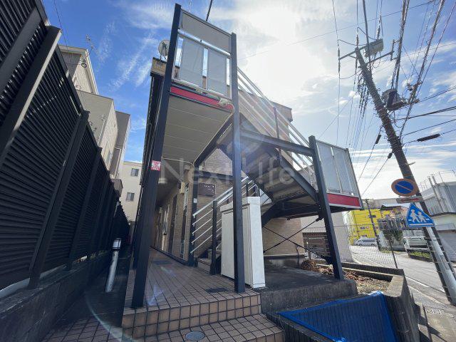 レオパレスMAHANACREA