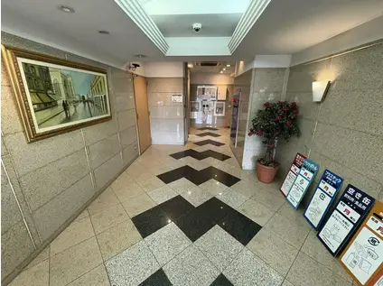 R-COURT泉(1LDK/4階)の外観写真